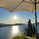 Life 3* Neum
