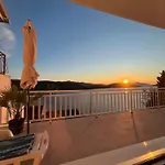 Life Neum