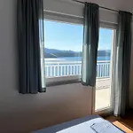 Life 3* Neum