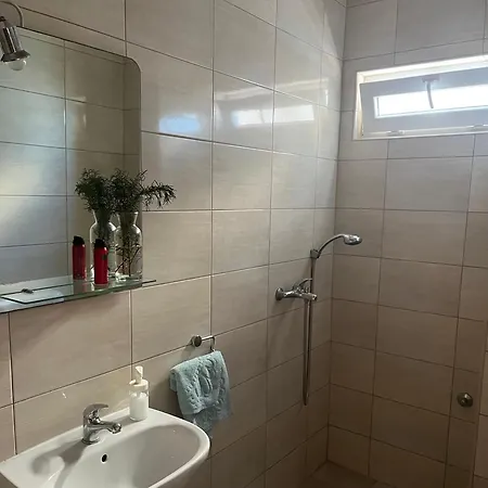 Guest House Life Gostinjska kuća 3*