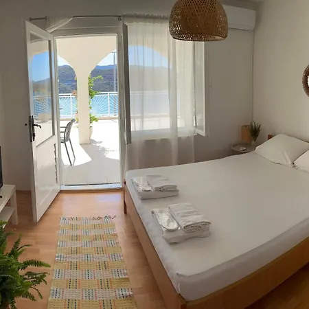 Life Neum