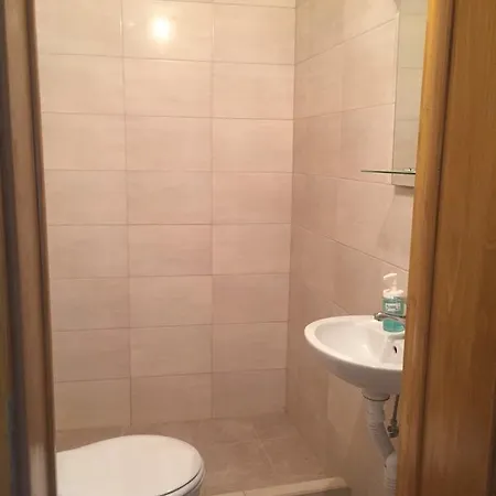 And Barbaric Guest house Neum