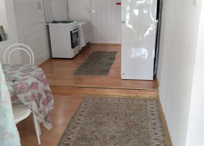 Guest House Life Guest house