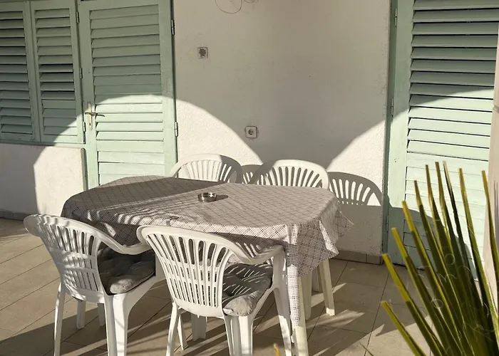 Gostinjska kuća Guest House Life