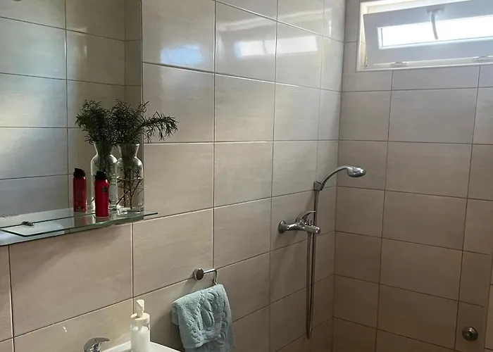 Guest House Life Gostinjska kuća 3*