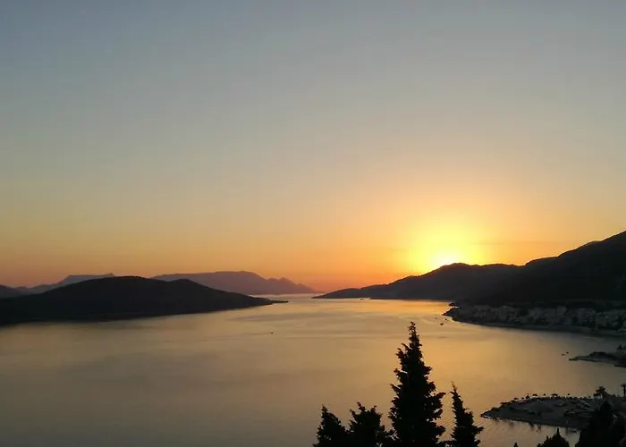 Guest House Life Gostinjska kuća 3*