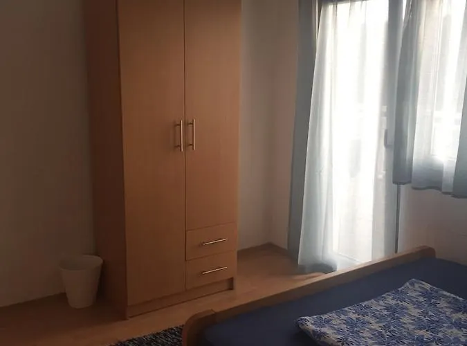 Guest House Life 3* Neum